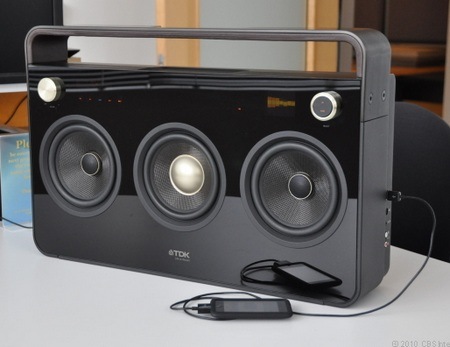 TDK-Three-Speaker-Boombox