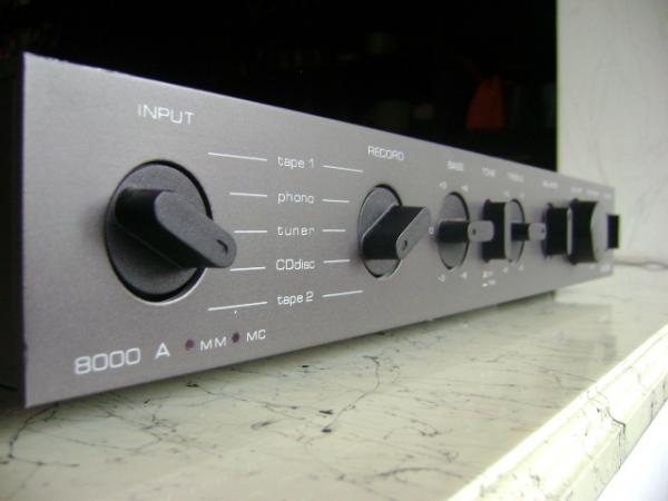 audiolab 8000a amplifier