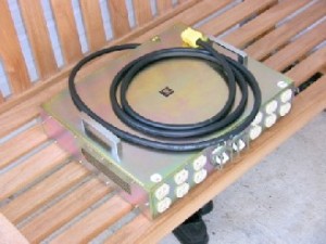 Monarchy Audio M150 2000 Watt AC Power Supply