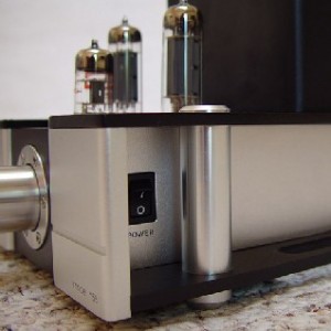 Tec-on Model "55" Integrated Amp/USB DAC switch